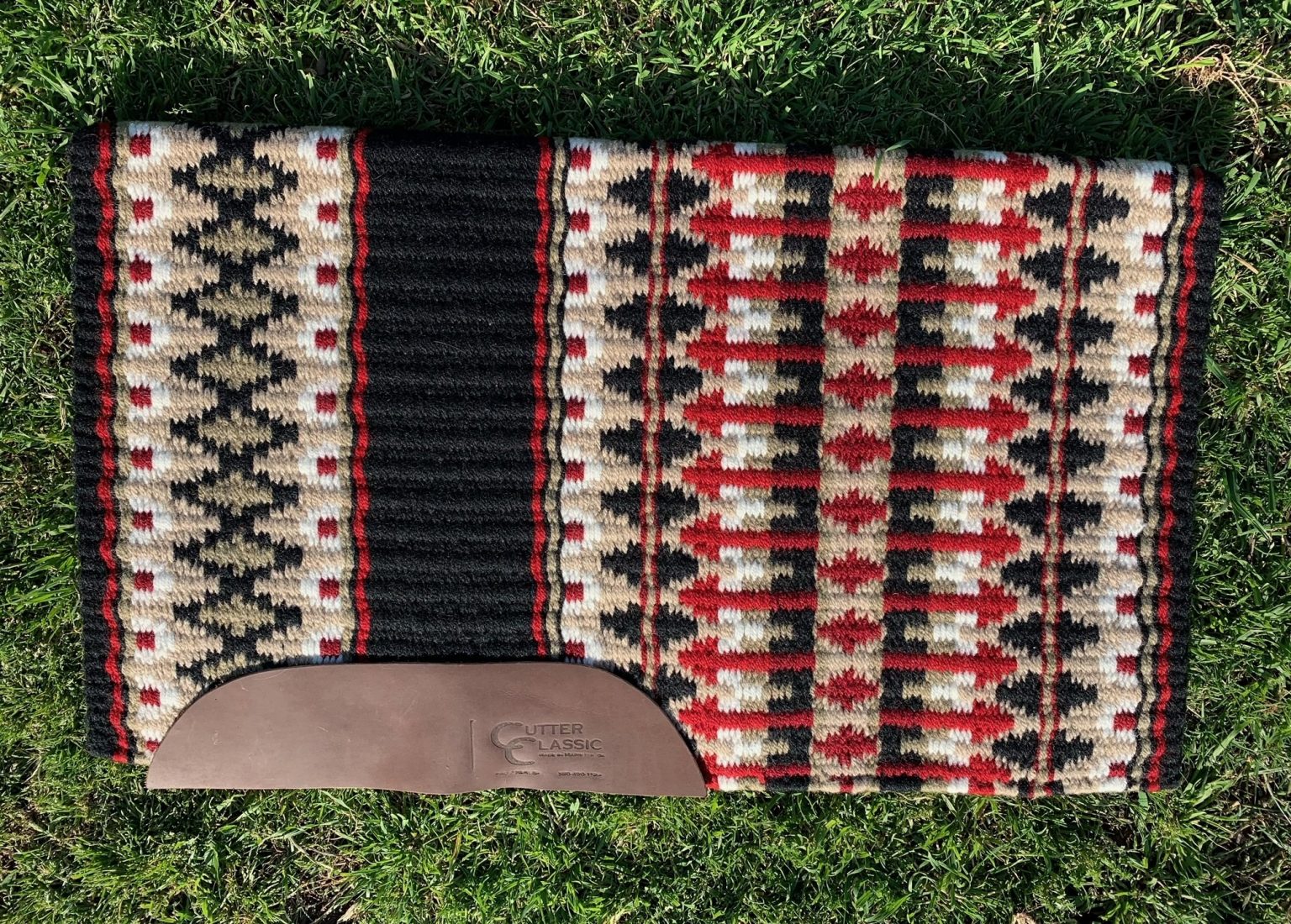 Double Arrow Heavyweight Saddle Blanket For Horseback Riding